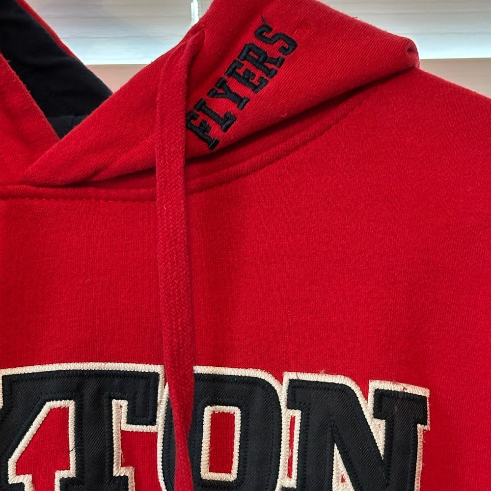 Stadium Athletics Red Dayton Flyers Hoodie - Picture 3 of 8